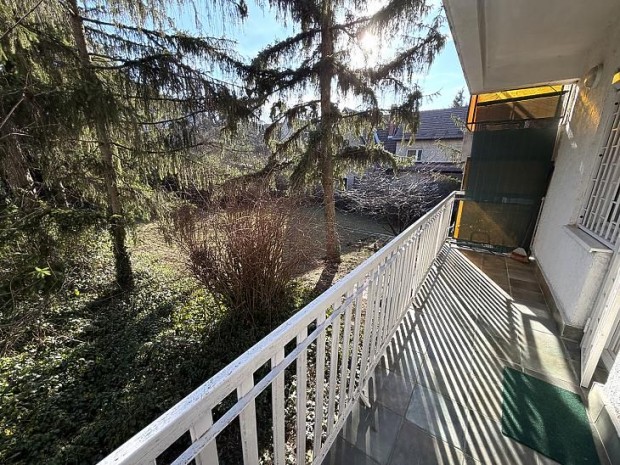 Kiad� lak�s - Budapest II. ker�let, Z�ldm�l