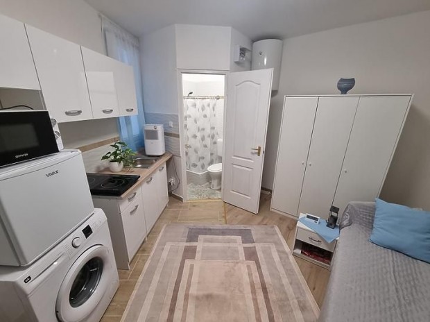 Kiad� lak�s - Budapest VIII. ker�let, Magdolna negyed