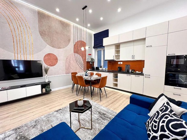 Kiad� lak�s - Budapest VI. ker�let, � utca