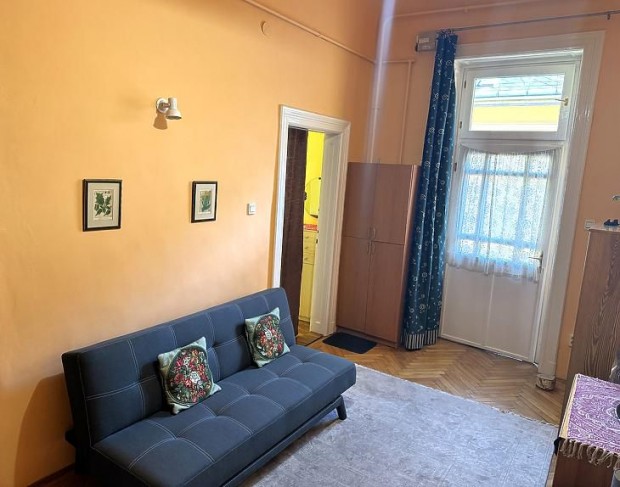 Kiad� lak�s - Budapest XIII. ker�let, Szent Istv�n k�r�t