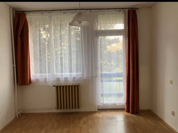 Kiad� minigarzon Szombathelyen