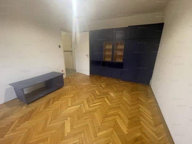 Kiadó panel lakás Miskolc, Árpád út első emeleten!