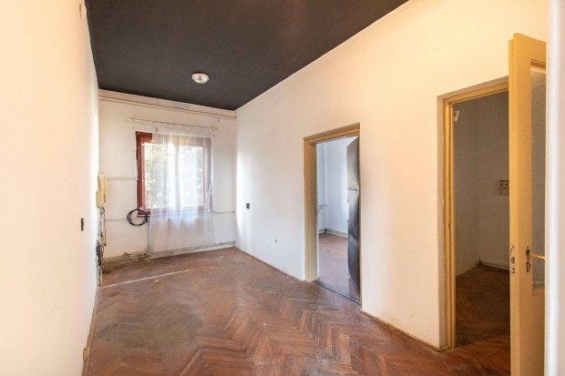 Kiad� rakt�r Miskolc