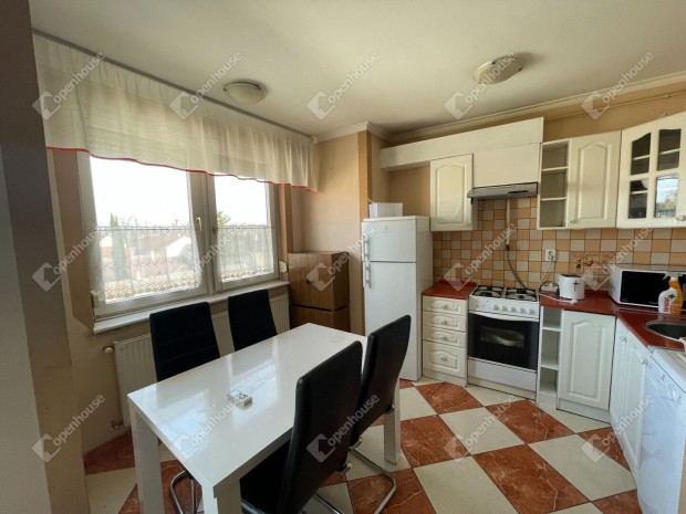 Kiad� t�rsas h�zi  lak�s Debrecen Szentl�szl�falva  v�rosr�szen  !