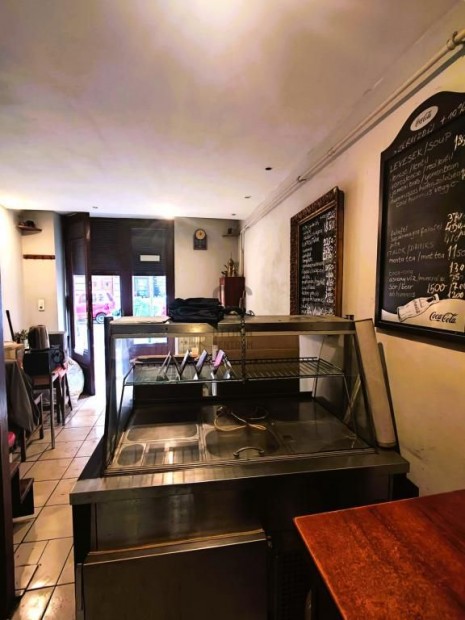 Kiad� vend�gl�t�hely Budapest 7. ker., K�z�ps� Erzs�betv�ros