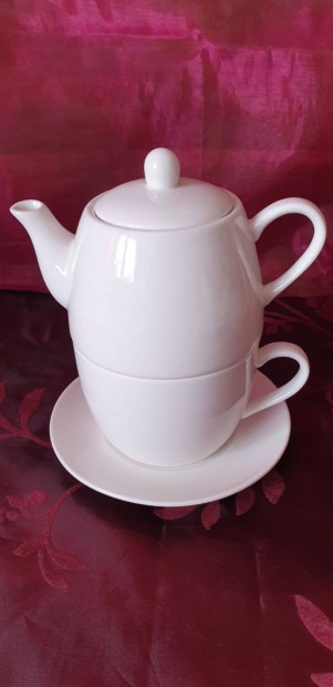 Kifogástalan állapotú, 3 részes elegáns fehér teás szett eladó