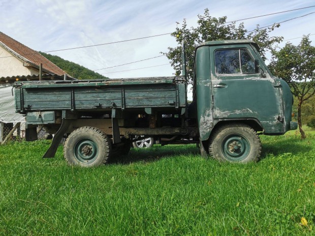 Kihasznlatlansg miatt elad plats UAZ!