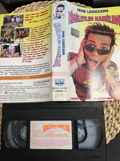 Kmletlen kamleon vhs