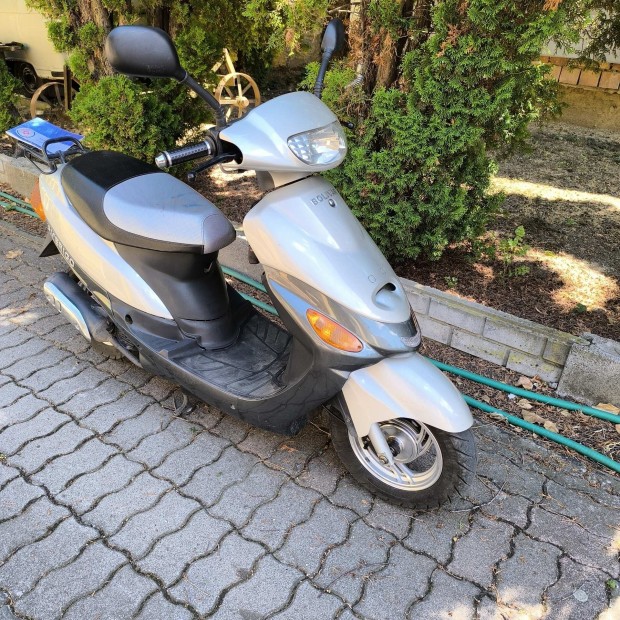 Kínai robogó, Amerigo Bolivar 50ccm, 4T alkatrészek