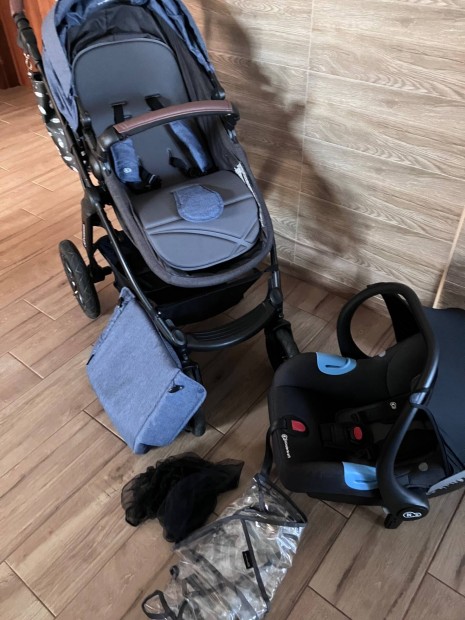 Kinderkraft Moov 3in1 babakocsi