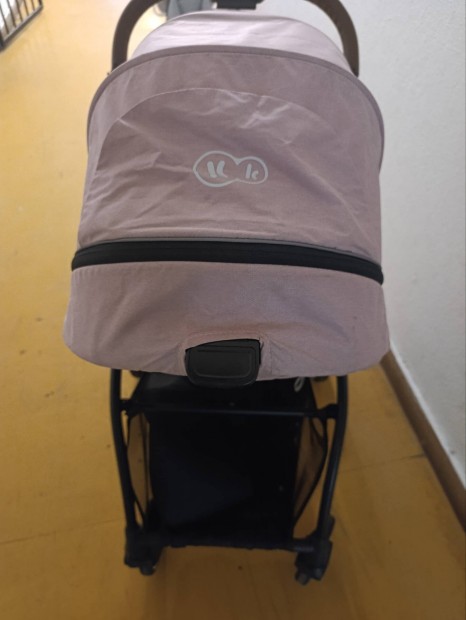 Kinderkraft babakocsi tartoz�kokkal l�bzs�k, es�v�d� 