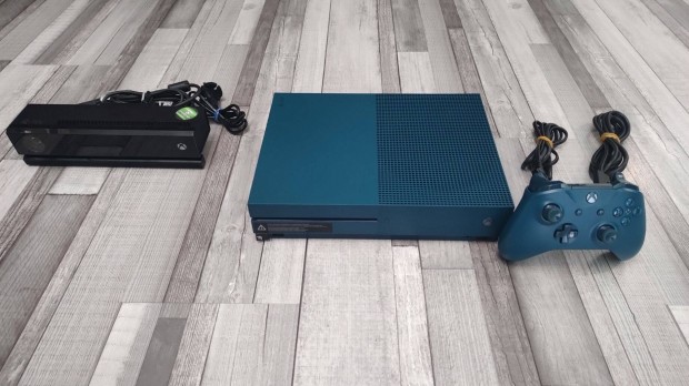 Kinect+Limitált Kék Xbox One S Konzol Magyar Menü+Választható Játék!