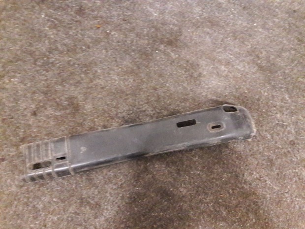 Kinetic TFR tank alatti m�anyag takar� burkolat idom