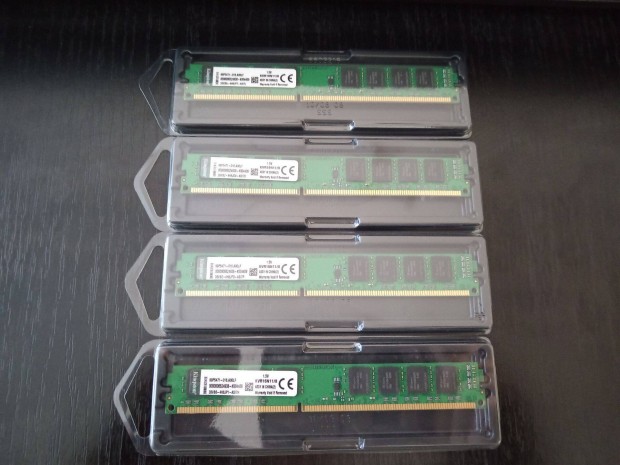 Kingston 32Gb (4x8Gb) DDR3 1600mhz vatta j PC memrik Kvr16N11/8