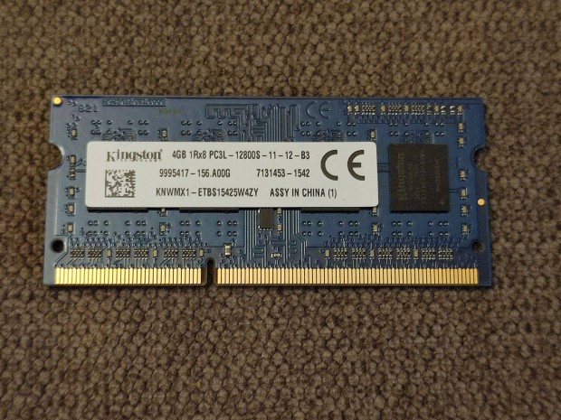 Kingston 4 GB DDR-3 RAM - laptop memória
