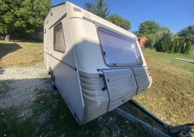 Kip Touring 350 Lakkocsi Friss Vizsga, Elstor