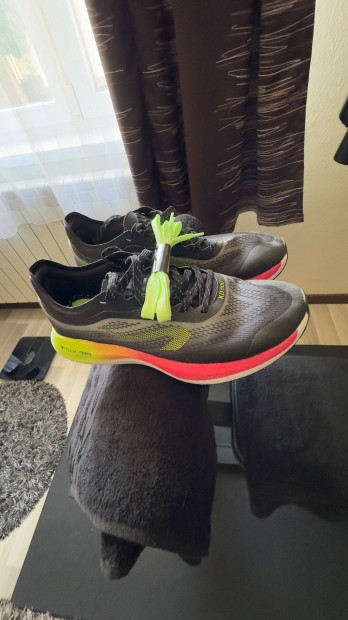 Kiprun KD500 2-es Frfi Futcip j