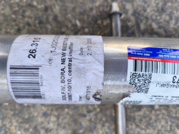 Kipufog� k�z�pdob