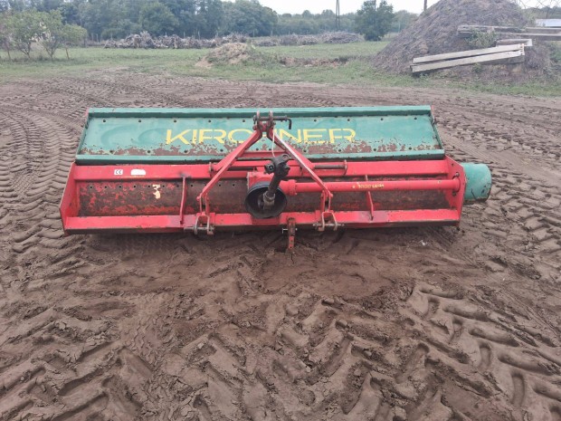 Kirchner 270 cm munkaszlesg nagy "Y" kses zz mulcsoz