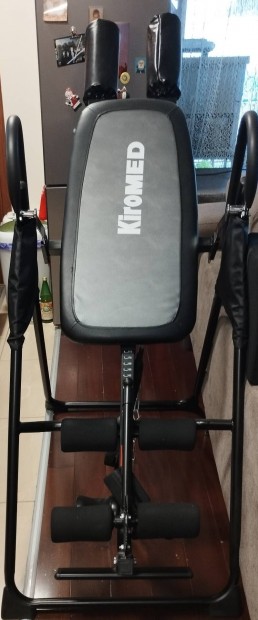 Kiromed Praktiker Delux gerincnyújtó pad kiegészítőkkel