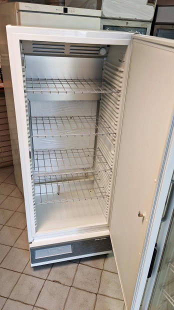 Kirsch kereskedelmi, gyógyszeripari hűtő garanciával