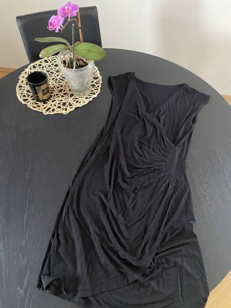 Kis fekete ruha - little black dress