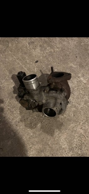 Kis haszon 3.0 gyári turbo Dyna Toyota