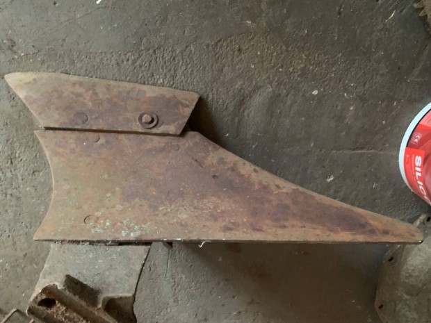 Kis traktor eke fej eladó