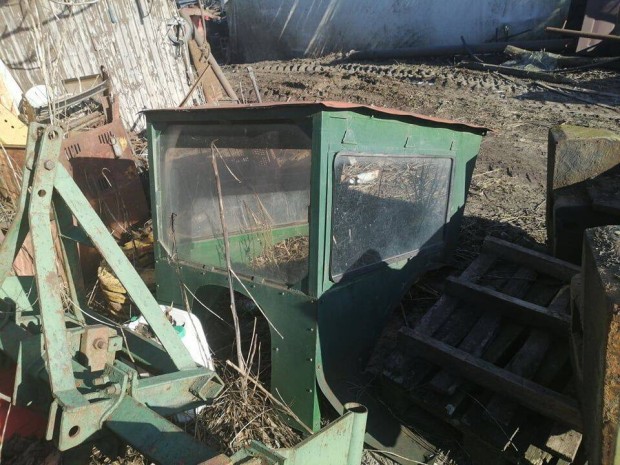 Kis traktor fülke Zetor vagy más traktorra