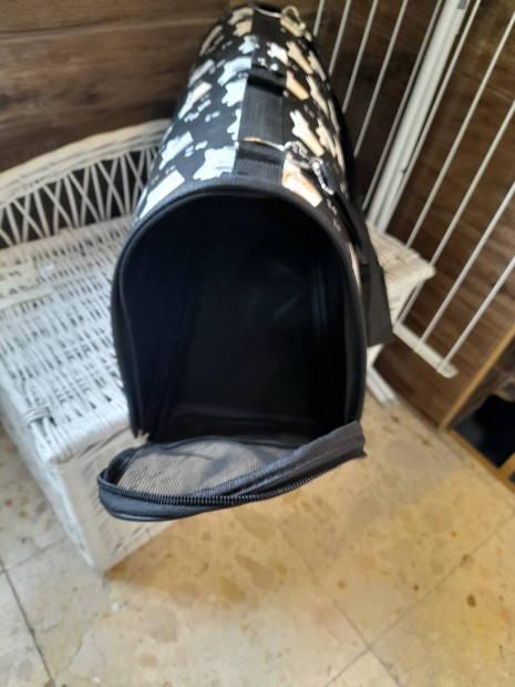 Kisállat hordozó ingyenes foxpost szállítással !