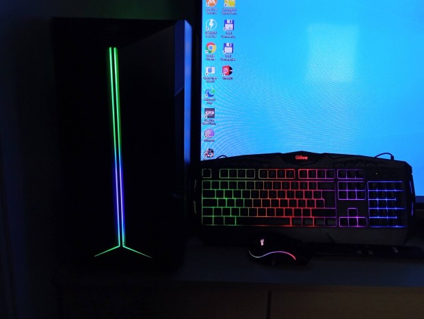 Kisebb gamer pc beszmts is 