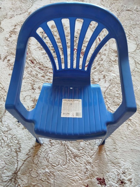 Kisgyerek szk