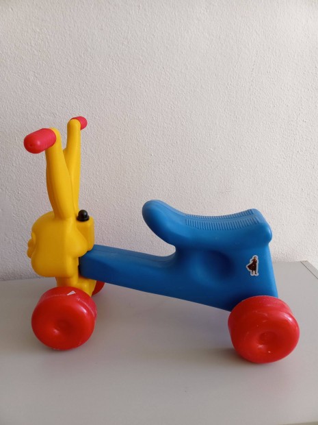 Kisgyermek jármű
