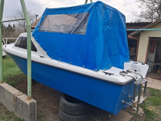 Kishaj� , Cs�nak