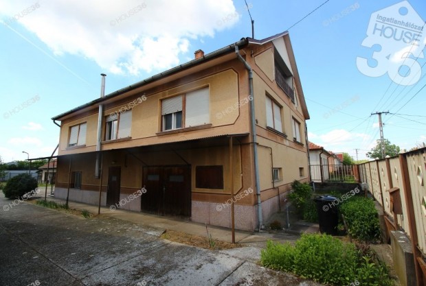 Kiskőrösi eladó 118 nm-es ház