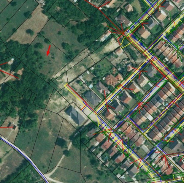 Kiskunhalas Kertv�ros nagym�ret� �p�t�si �vezeti, z�rtkerti telek!