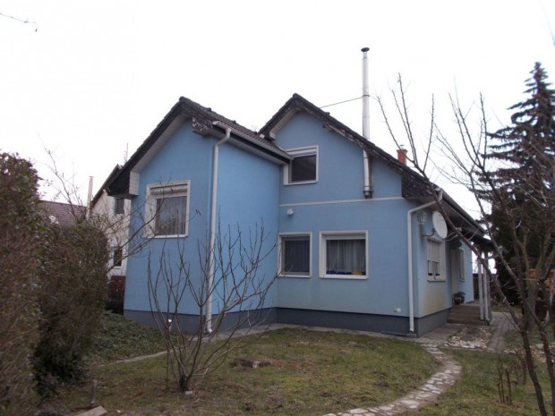 Kiskunlachza, Dunapart utca, 140 m2-es, csaldi hz, 3 szobs