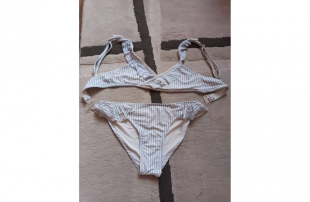 Kislány bikini fürdőruha kék-fehér 8-9 év szép állapotban 1000 Ft