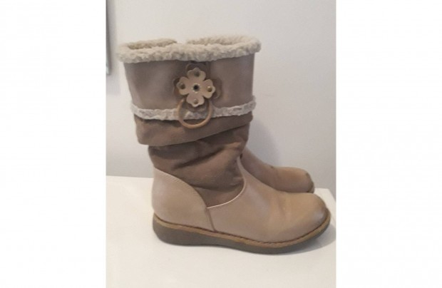 Kisl�ny csizma, "Cupcake" EU 29, orr r�szen kis kop�ssal