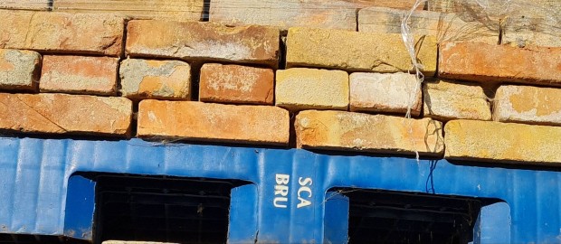 Bontott Tegla Szekesfehervar