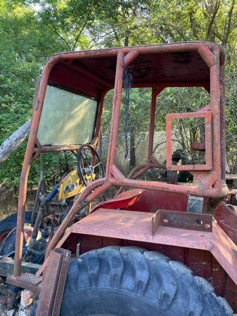 Kisrom�n buk�keret elad�