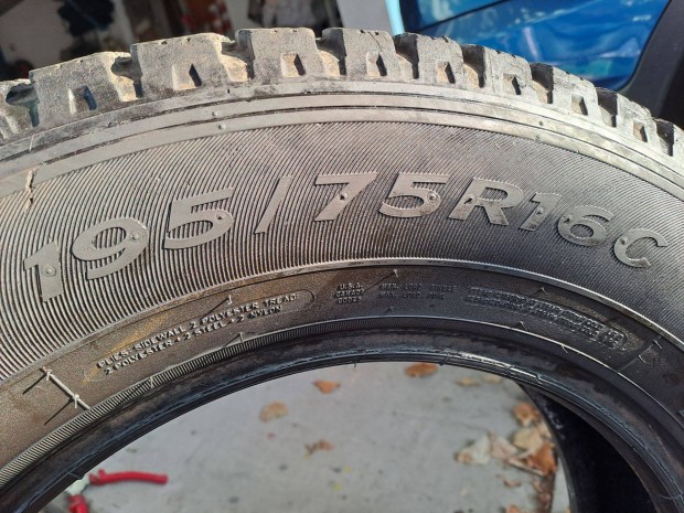 Kisteher C tligumi 4db 16"