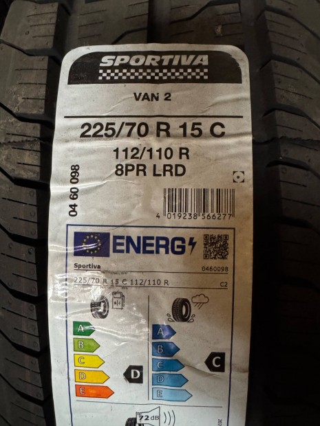 Kisteher gumiabroncs 225/70 R 15 C Sportiva