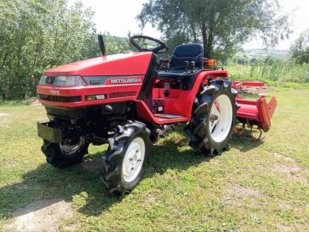 Kistraktor 44 Mitsubishi MT155 