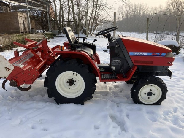 Kistraktor 4�4 Yanmar KE3  h�rom hengeres