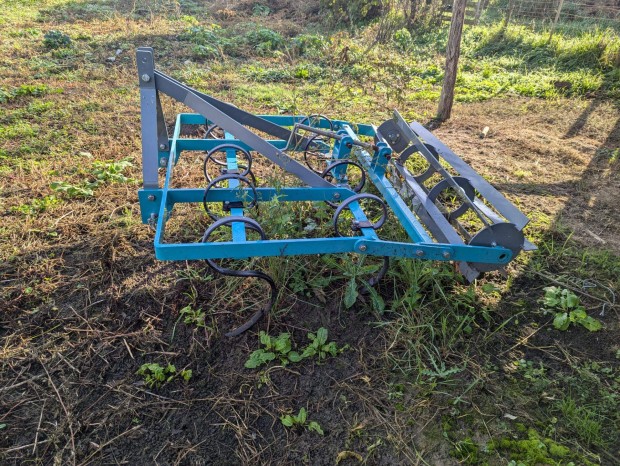 Kistraktor Kombinátor