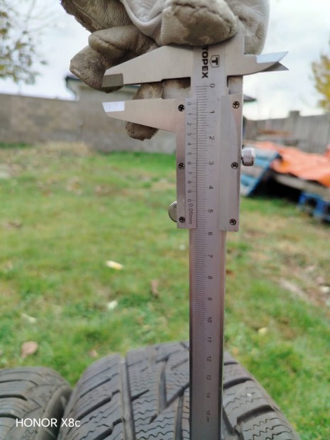 Kitn Tli gumi szett lemezfelnire szerelve elad