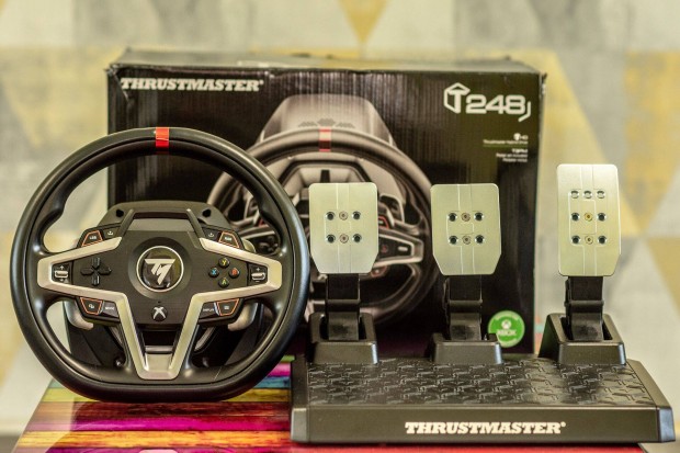 Kitn Thrustmaster T248 kormny! Xbox Series, Xbox One, PC