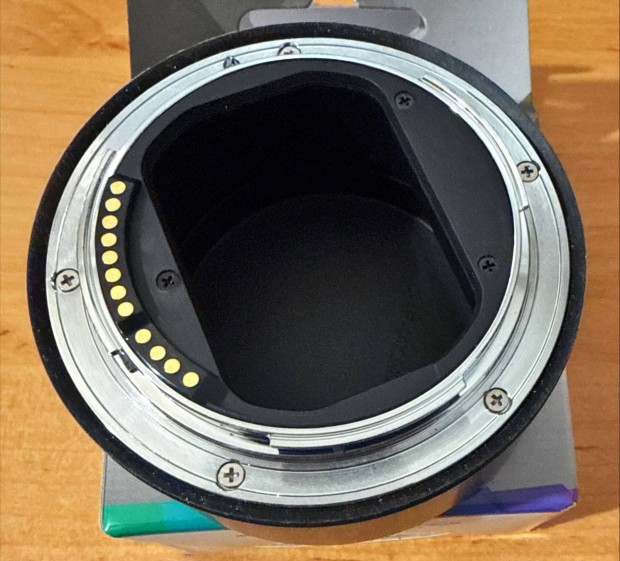 Kitűnő adapter