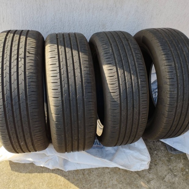 Kit�n� �llapotban l�v� 4 db pr�mium ny�ri gumi kedvez� �ron elad�